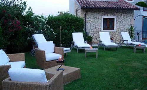 La Dolce Vita Montecchia di Crosara Bed & Breakfast